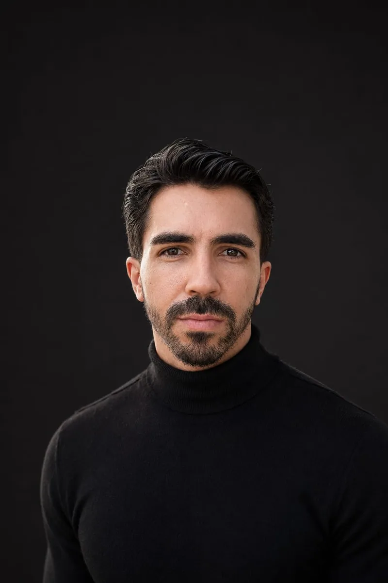 Foto de Lucas Ost, fundador da cnpjet
